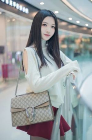 上课憋尿被女同桌摸高潮_1080P高清免费观看