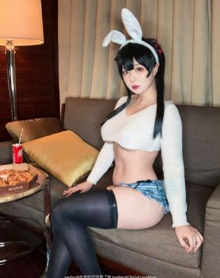 台湾腿模kaylar自慰_超清电影完整版